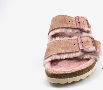BIRKENSTOCKNatikače s potpeticom 'ARIZONA SHERLING' - roza boja