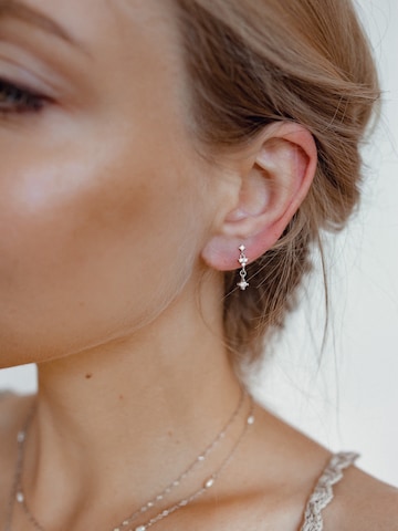 Hey Happiness Earrings 'Bloom' in Silver: front