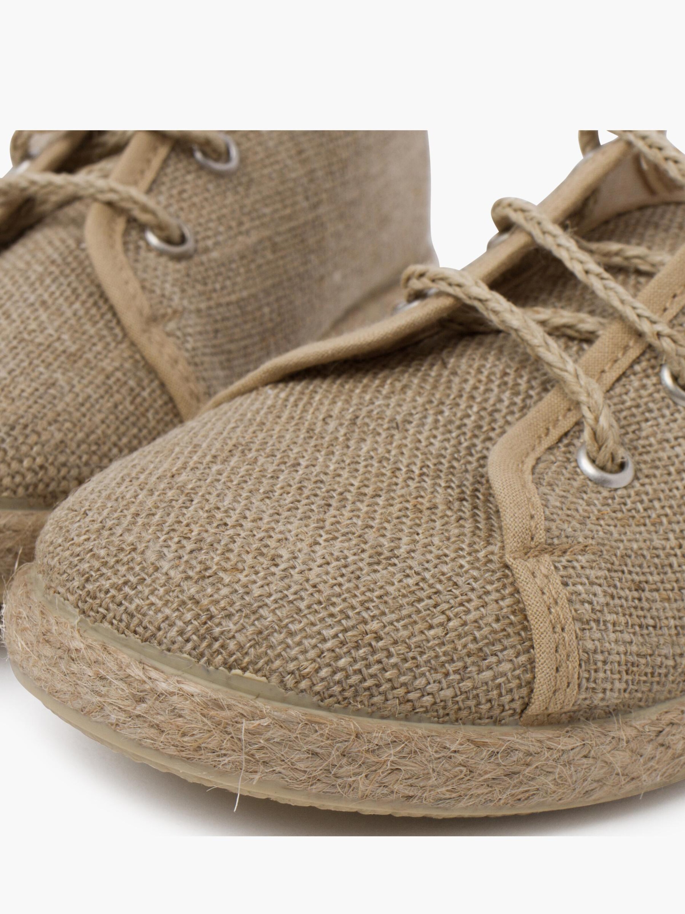 Pisamonas Low shoe in Beige