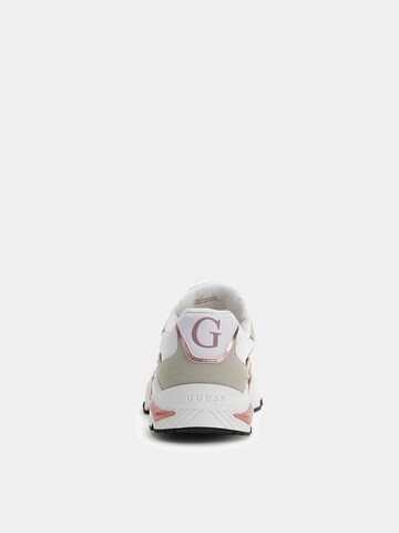 GUESS Sneaker 'Runner Carrli' in Pink