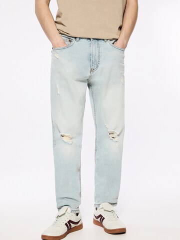 Pull&Bear Regular Jeans in Blau: Vorderseite