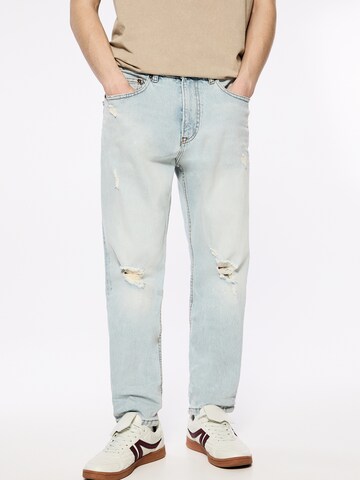 Pull&Bear Regular Jeans in Blue: front