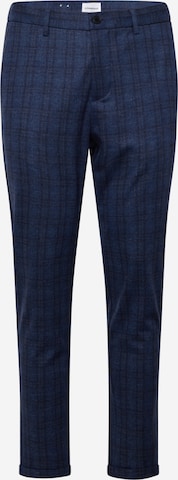 Lindbergh Tapered Chino trousers in Blue: front