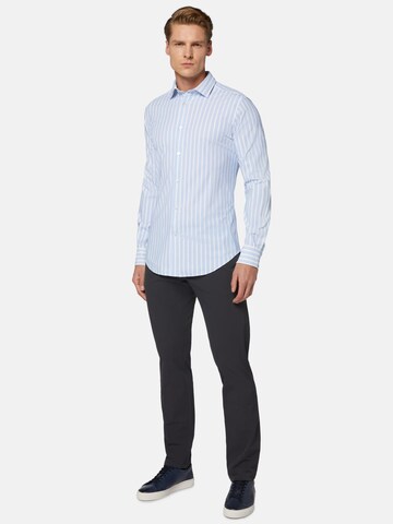 Coupe regular Chemise Boggi Milano en bleu