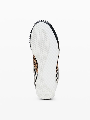 Desigual Σνίκερ χαμηλό σε μαύρο