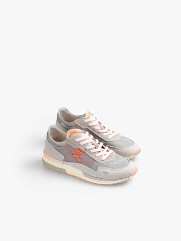 Scalpers Platform trainers ' Moon ' in Grey