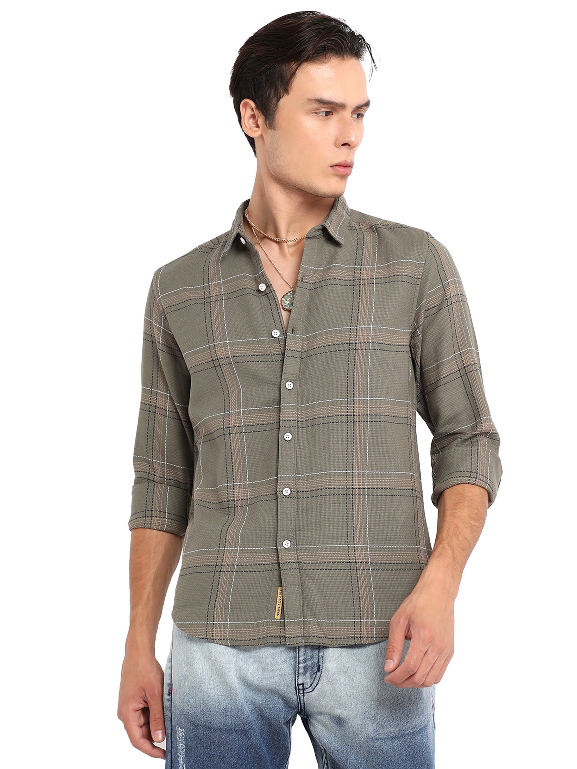 Campus Sutra Regular fit Button Up Shirt &#x27;Augustus&#x27; in Green: front