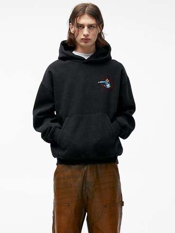 Sweat-shirt Pull&Bear en noir : devant