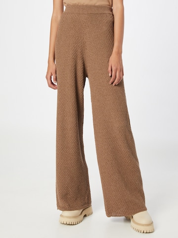 NU-IN Loose fit Pants in Brown: front