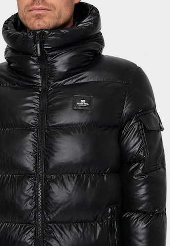 Rusty Neal Steppjacke in Schwarz