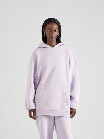 florence by mills exclusive for ABOUT YOU Sweatshirt 'Liv' i lilla: forside