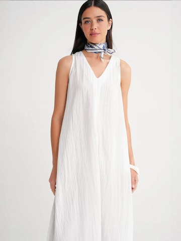 MixRay - Vestido em branco