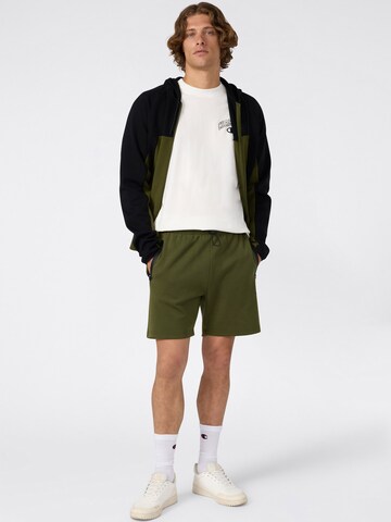 Regular Pantalon Champion Authentic Athletic Apparel en vert