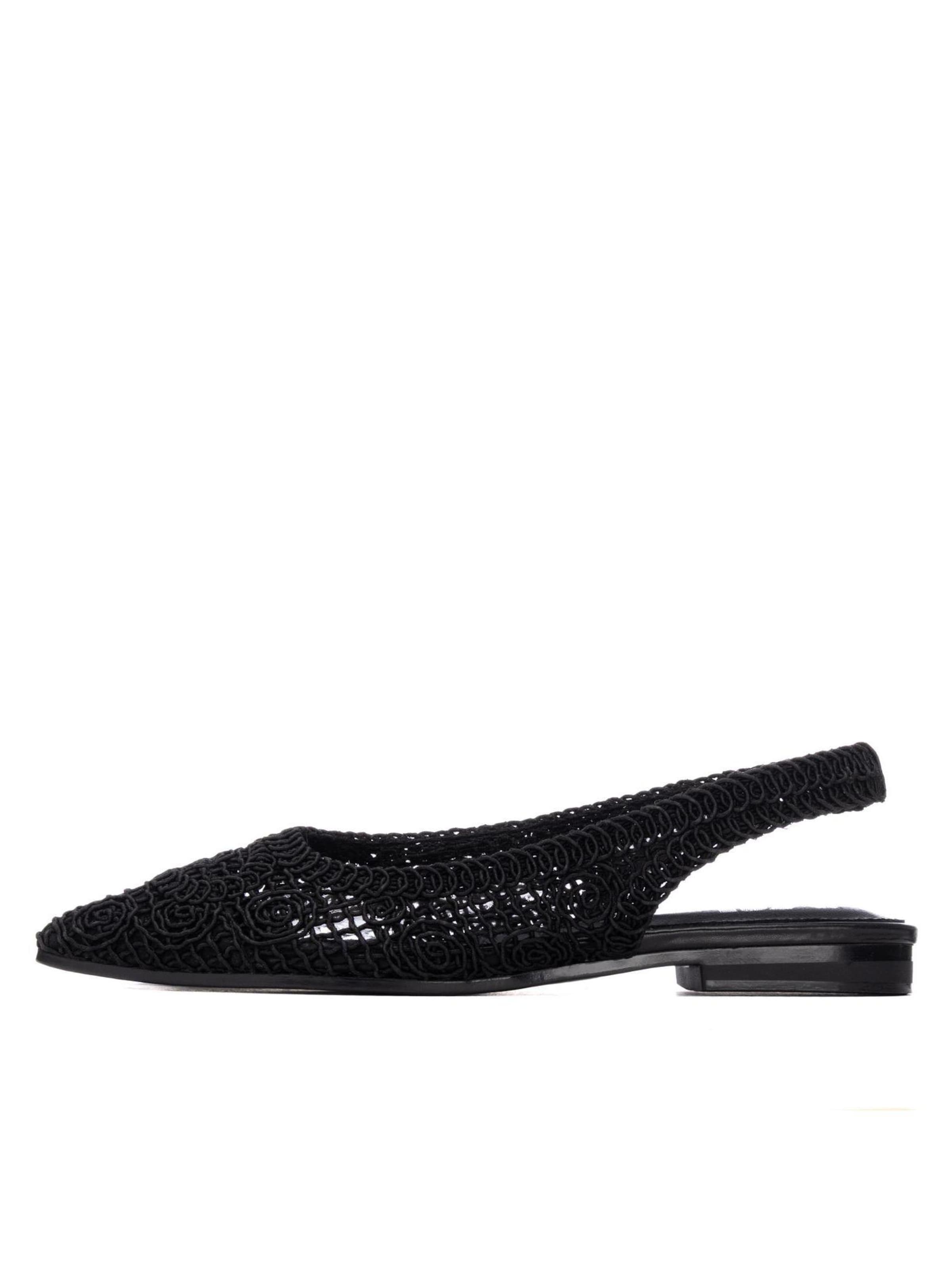 Xti Sandals in Black: front