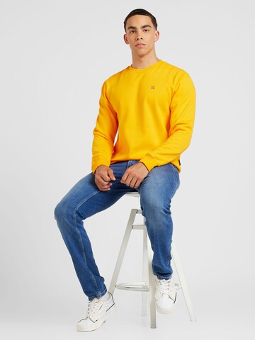 NAPAPIJRI - Ajuste regular Sudadera 'BALIS' en naranja