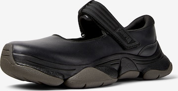 Sandalo 'Karst 2' di CAMPER in nero: frontale