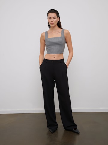 RÆRE by Lorena Rae Wide leg Pleat-front trousers 'Talea' in Black