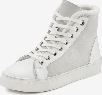 Elbsand Lace-Up Ankle Boots in White: front