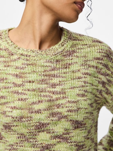 PIECES Sweater 'PCFilla' in Green