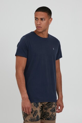 T-Shirt BLEND en bleu : devant