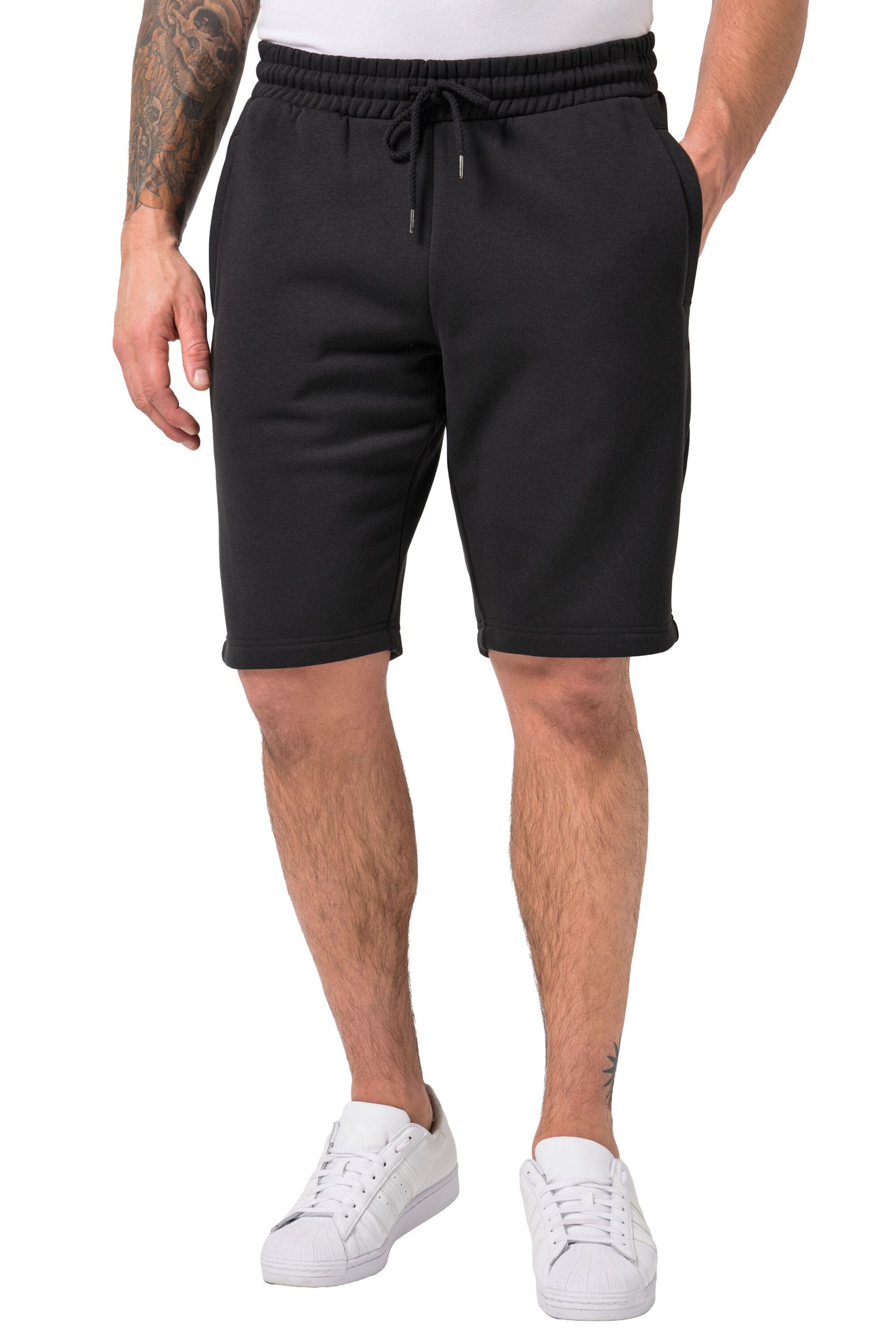 JP1880 Regular Shorts in Schwarz: Vorderseite