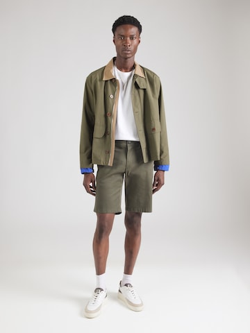 s.Oliver Regular Chino Pants in Green