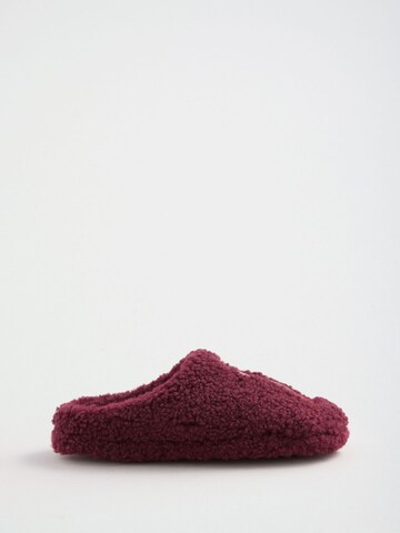 Friends Like These - Zapatillas de casa en rojo