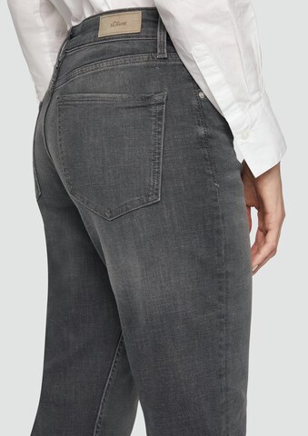 s.Oliver Regular Jeans 'Karolin' in Grau
