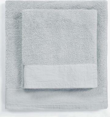 Marc O'Polo Towel 'Linan' in Grey
