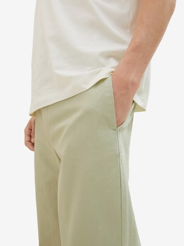 TOM TAILOR DENIM Tapered Trousers in Green