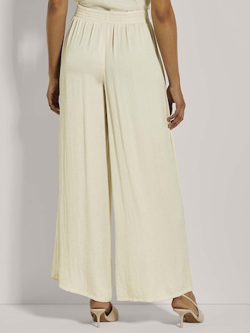 MADELEINE Wide Leg Hose in Weiß