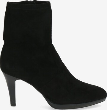 CAPRICE Ankle Boots in Black