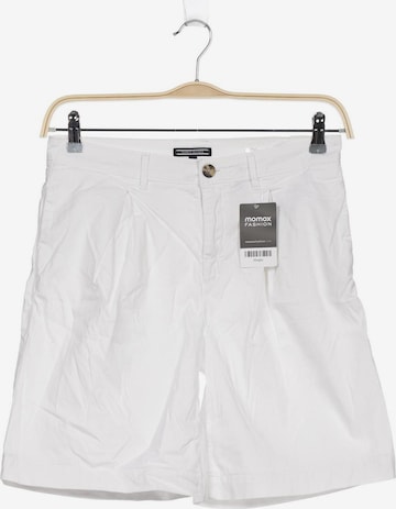TOMMY HILFIGER Shorts in M in White: front