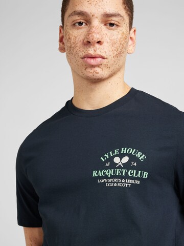 Lyle & Scott Μπλουζάκι 'Racquet Club' σε μπλε