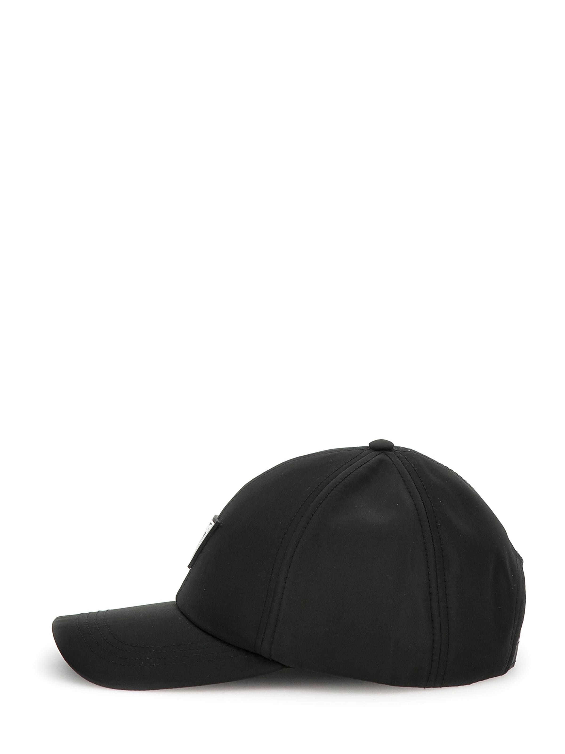 Casquette 'BERLIN' GUESS en noir : devant