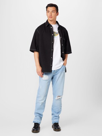 WEEKDAY Comfort fit Button Up Shirt 'Griffith' in Black