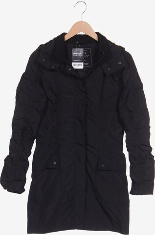 zero Jacket & Coat in XS in Black: front