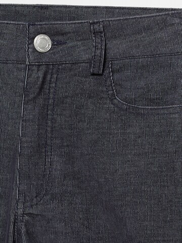 évasé Jean Pull&Bear en bleu