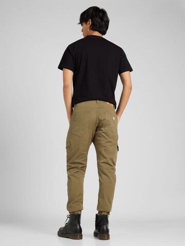 Tapered Pantaloni cargo 'New Kombat' di GUESS in verde