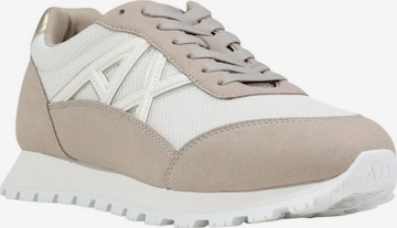 ARMANI EXCHANGE - Zapatillas deportivas bajas 'XW002150 AF19388' en beige: frente