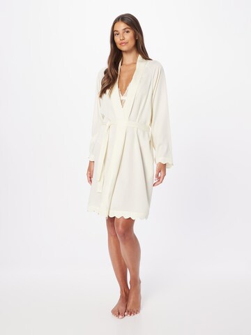 Robe de chambre 'Jane' Underprotection en beige : devant