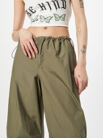 Loosefit Pantaloni 'FRANCHES' di ONLY in verde