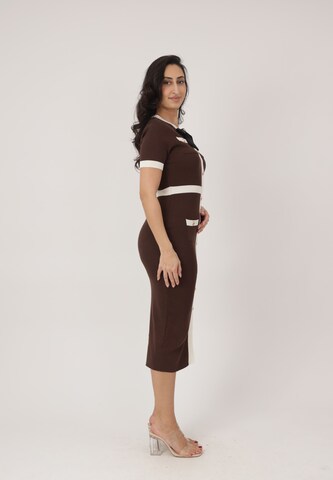 Abito in maglia di Elara in marrone