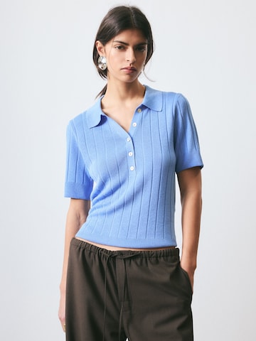 Bhoem Pullover in Blau: Vorderseite