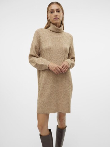 VERO MODA Strikkjole i brun