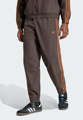 Effilé Pantalon 'Firebird' ADIDAS ORIGINALS en marron