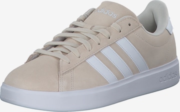 Baskets basses ADIDAS SPORTSWEAR en beige : devant