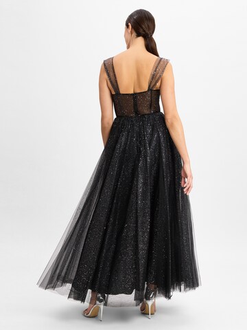 HEY KYLA Evening dress in Black