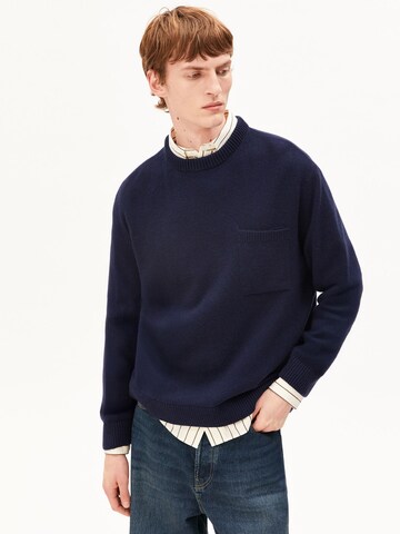 ARMEDANGELS Sweater in Blue: front