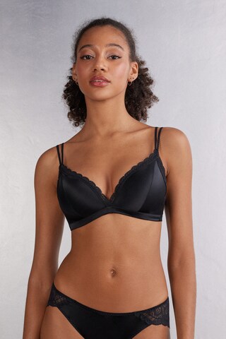 INTIMISSIMI Triangel BH in Schwarz: Vorderseite